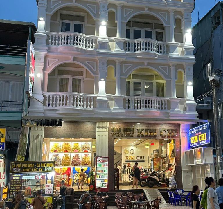Nui Sam Hotel | Nhà Nghỉ Kim Chi - Trung tâm Miếu Bà Núi Sam