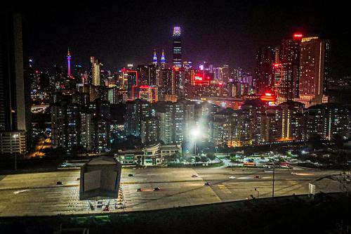 Taman Pertama Apartment | Night Sky KL View at M-Vertica by HCK
