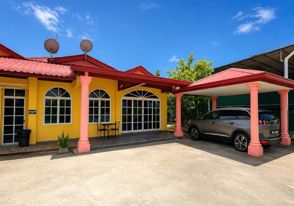 Penampang House | Nonamanis Guest House Putatan