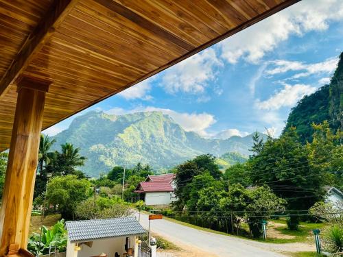 Nong Khiaw Hotel | Nong Khiaw IVY Mountain View