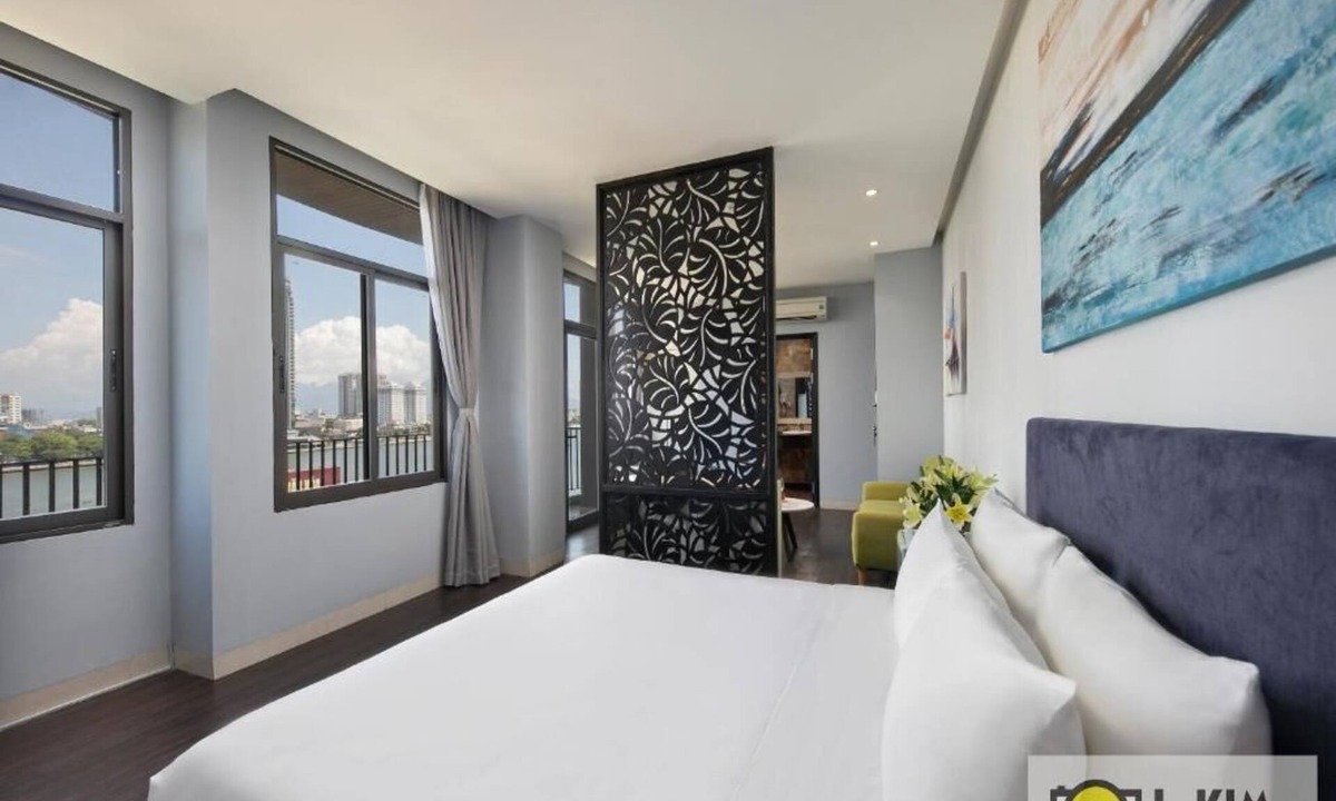 Binh Thuy Hotel | Number One Hotel
