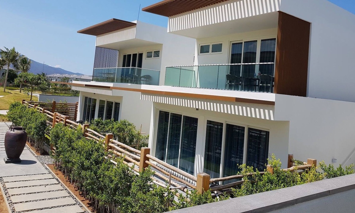 Cam Lam Resort | Ocean View Two-bedroom Villa on Second Floor