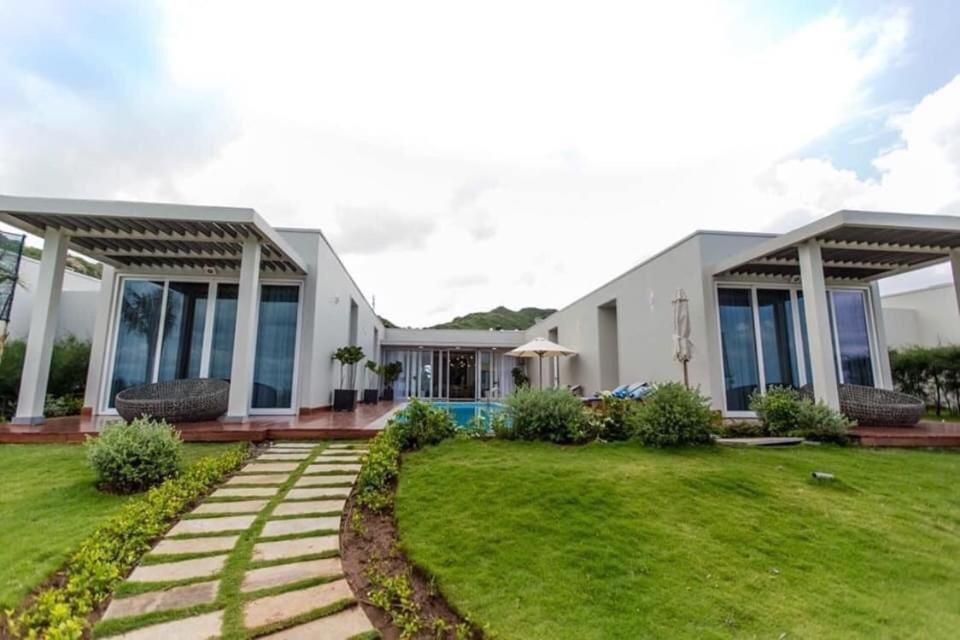 Long Hai Villa | Oceanami Villas & Beach Club at 5 Bedrooms have swimming pool view sea