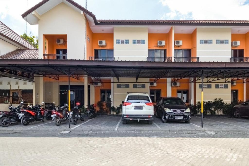 Catur Tunggal House | Omah Ambarukmo