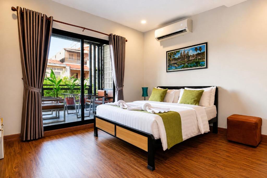Daun Penh Hotel | Ostro Hotel