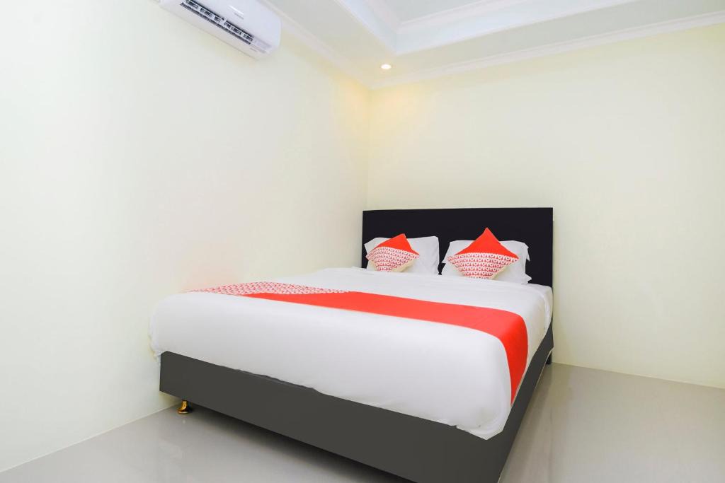 Probolinggo Hotel | OYO 1909 Edelweiss Residence Syariah