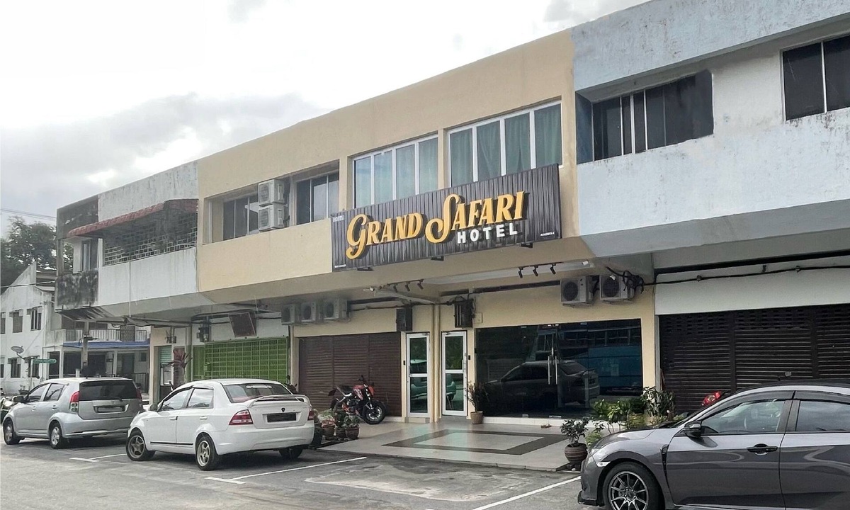Seri Manjung Hotel | OYO 90369 Safari Hotel Lumut