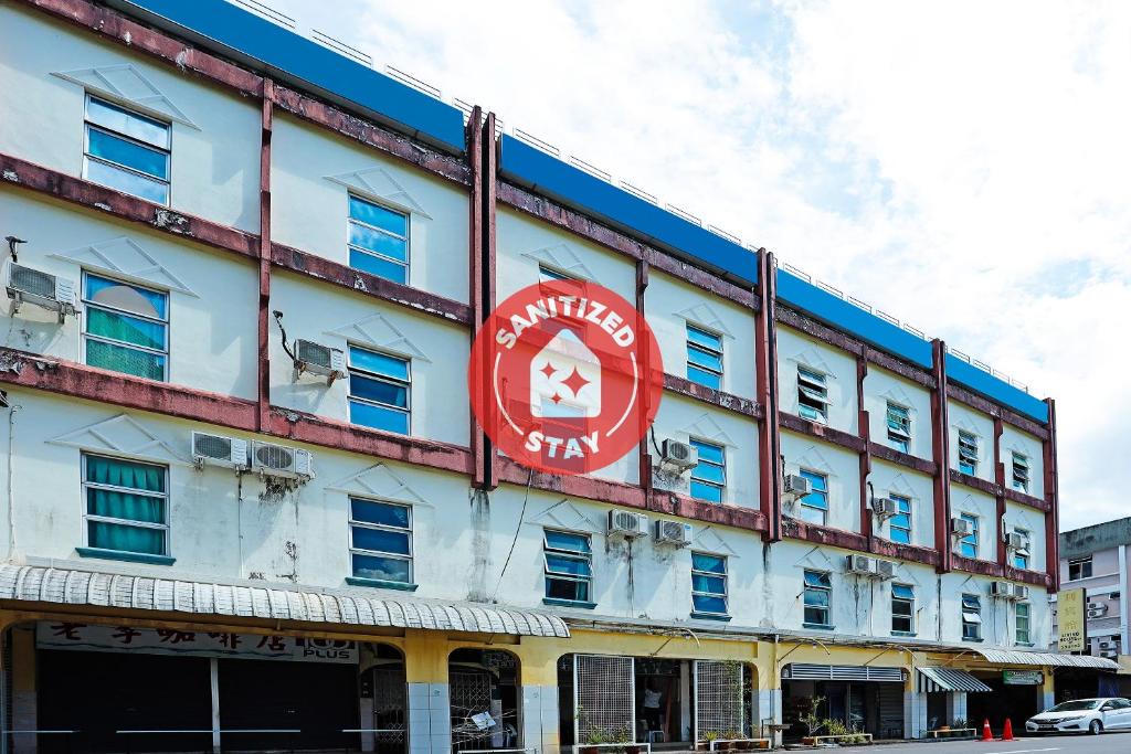 Kuching Hotel | OYO 90598 Living House C0