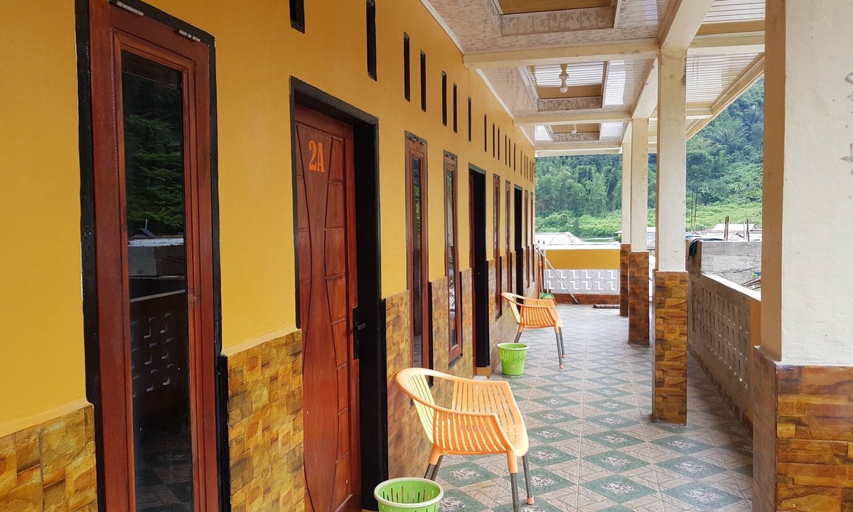 Berastagi Hotel | OYO 93771 Sejolie Sibayak