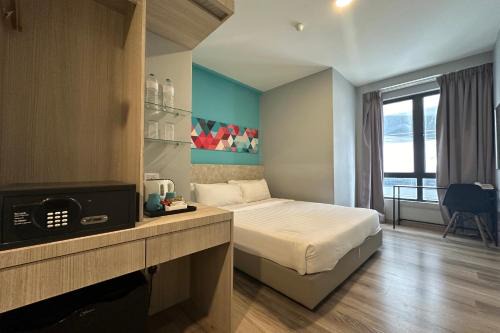 Batu Caves Hotel | OYO Townhouse, Selayang formerly RHR Hotel