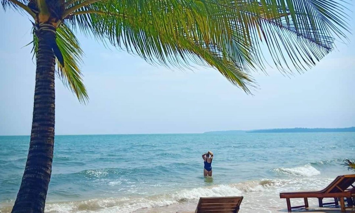 Koh Rong Hotel | Palm Beach Bungalow Resort