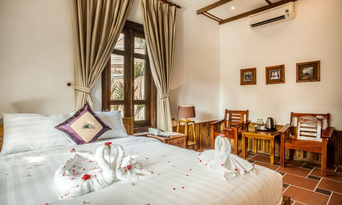 Ong Lang Hotel | Palm Hill Resort Phu Quoc