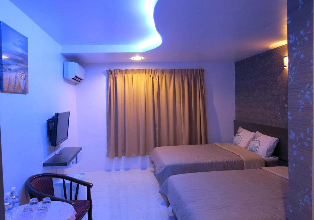 Pangkor Island Apartment | Pangkor Lot 10 Vacation Studio