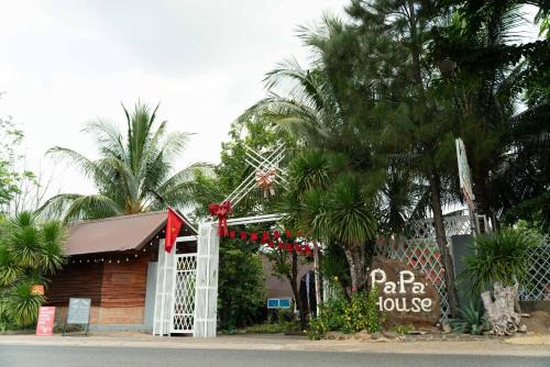 Vinh Cuu House | Papa house Glamping Trị An
