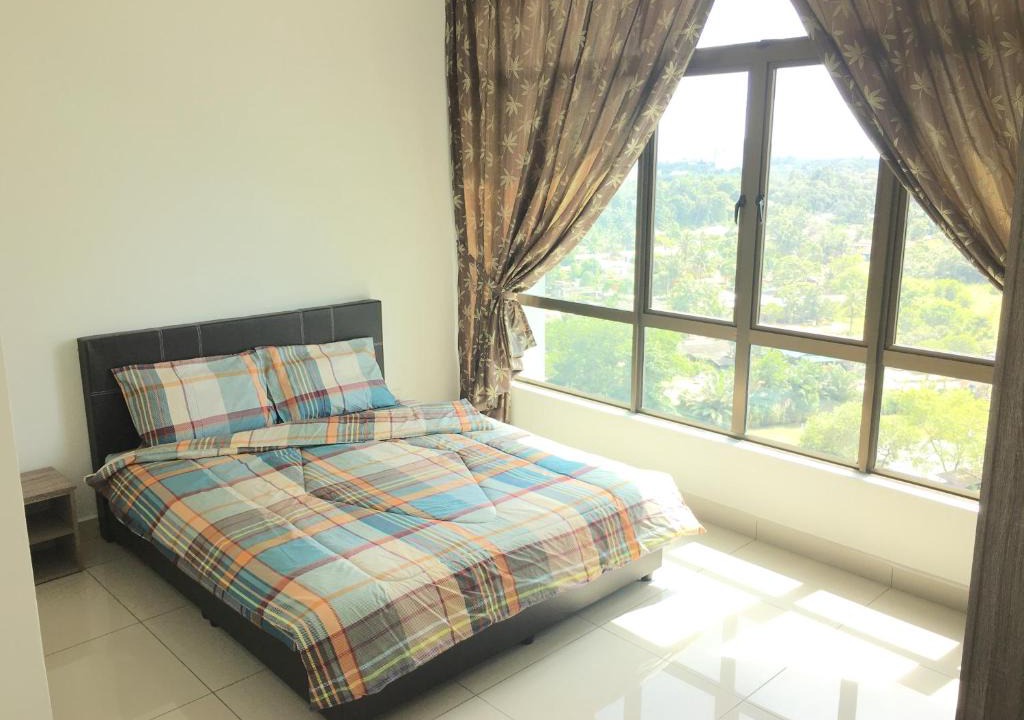 Taman Saujana House | Parc Regency Serviced Apartment D-10-19
