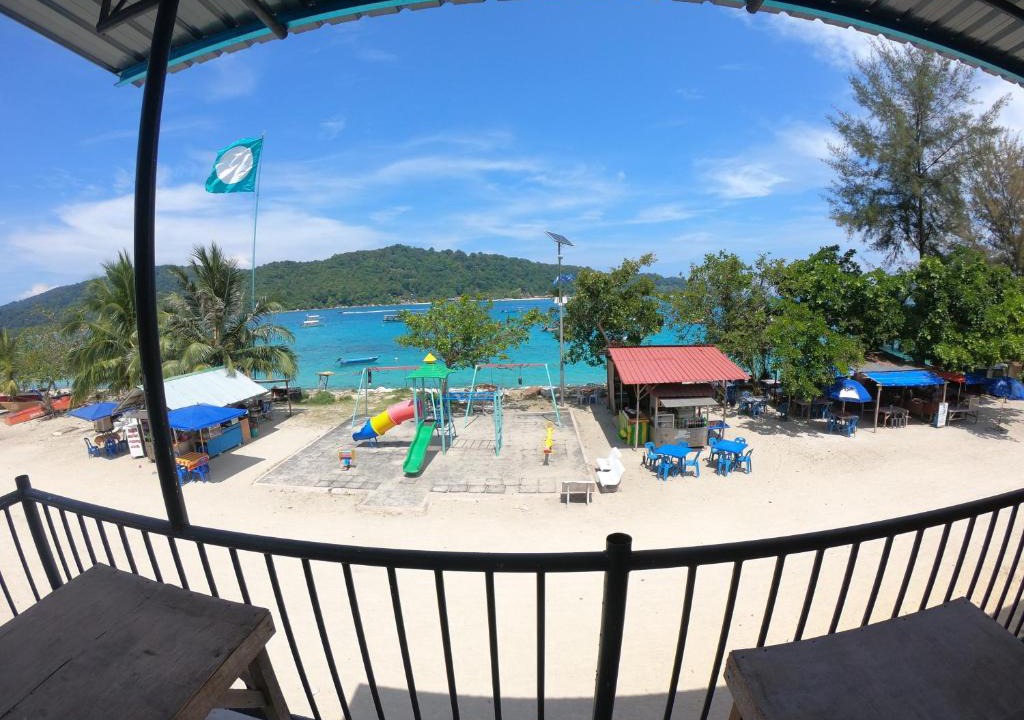 Kampung Pasir Hantu House | Perhentian Damia