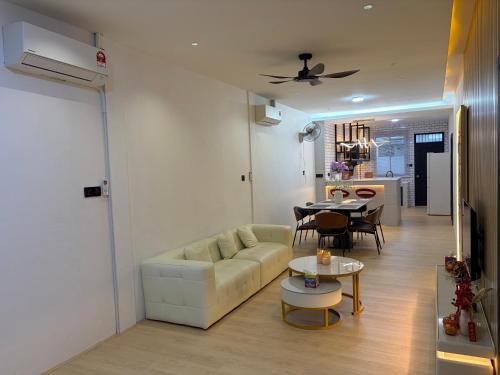 Sibu Apartment | Permai Lake Residence