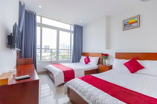 Tan Thuan Dong Hotel | Phú Gia Hotel 464 Nguyễn Văn Linh