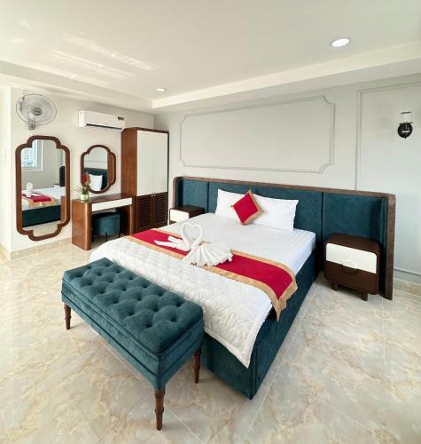 District 7 Hotel | Phu Gia Hotel 13-15 Hoàng Quốc Việt