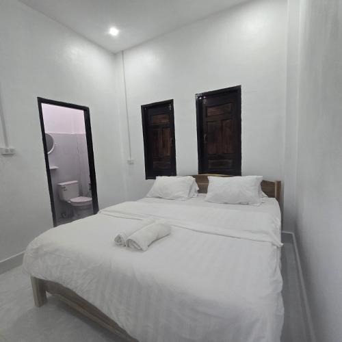Nong Khiaw House | Pinkeo Guesthouse