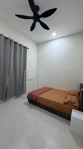 Kampung Gong Bayor House | Pinto Homestay