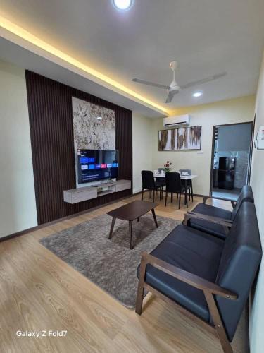 Interior Divison House | PJ Luxury Homestay