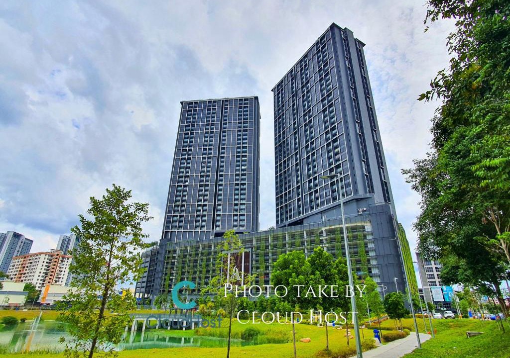 Petaling Jaya Apartment | PJ Specious 3BR 7pax near Sunway Pyramid Mall by Cloud Host