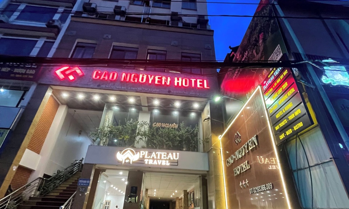 Ha Giang Hostel | Plateau Travel
