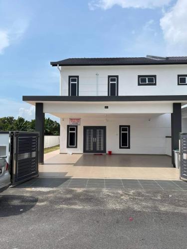 Batu Dua House | Port Dickson 15Pax 4Bedroom Double Storey House