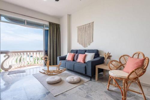 Taman Tanjung Apartment | PortDickson Beachfront Home 10pax3BR 1MinToBeach