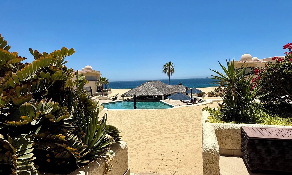Los Cabos Condo | Prime Front-Row Studio/Direct Palapa & Ocean Views