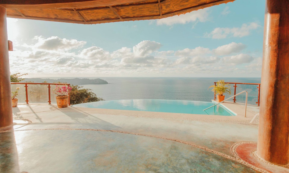 North End House | Private Cliffside Villa with Infinity Pool & Endless Ocean Views