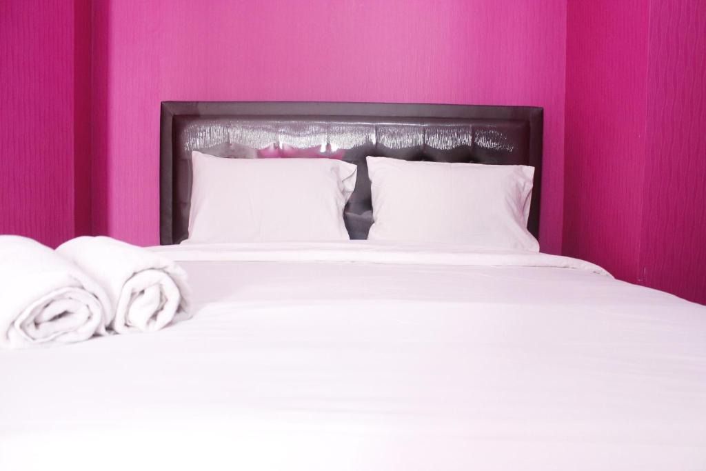 Bandung Kulon Apartment | Private & Relaxing 2BR at Sudirman Suites Apartment By Travelio