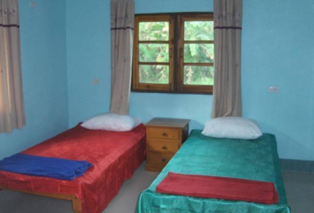 Bang Rachan Resort | Private room ∙ 3 guests