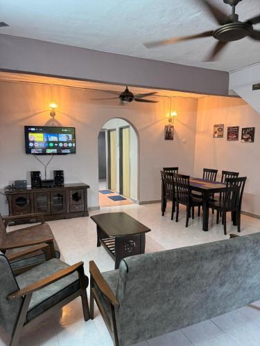 Taman Klebang Jaya House | PRS Homestay