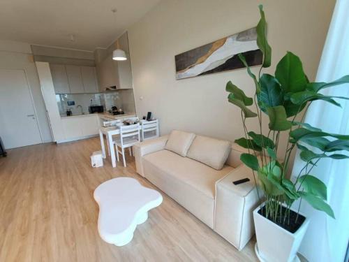 Central District Apartment | Pullman BayView-a Luxirious Aparthotel at DangaBay