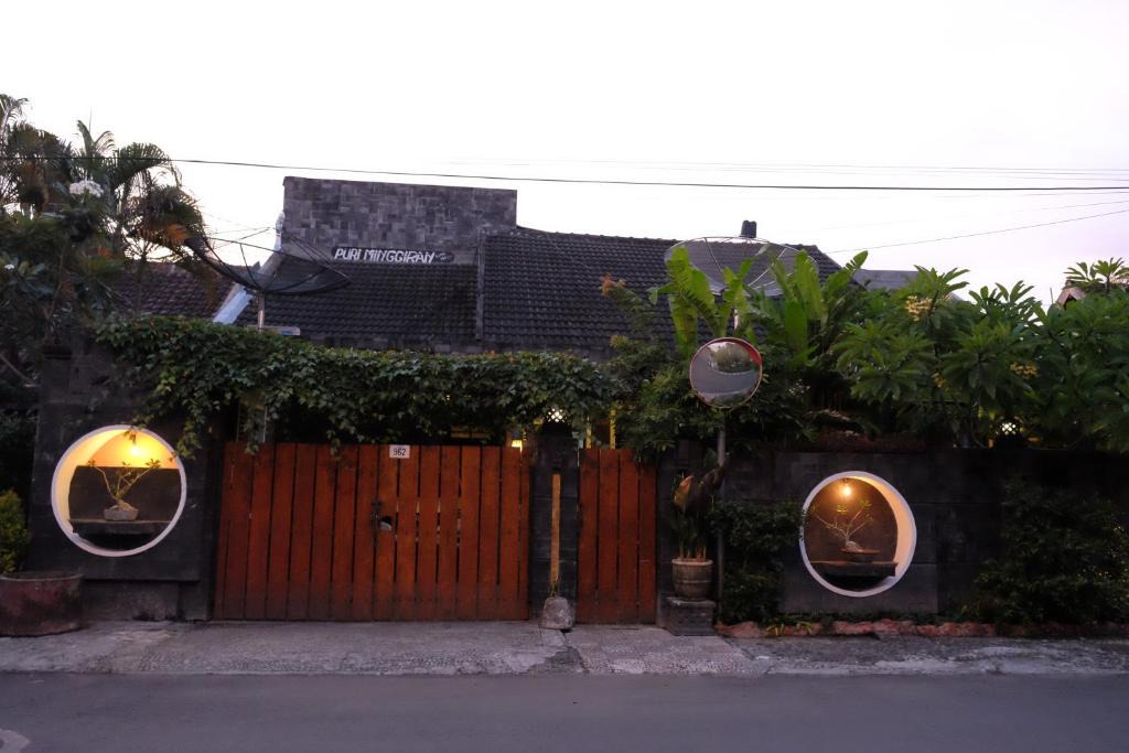 Yogyakarta House | Puri Minggiran Guest House