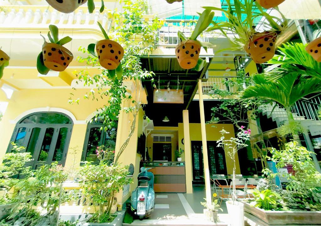 Hue City Centre Bed & Breakfast | Q' Villa Garden Homestay