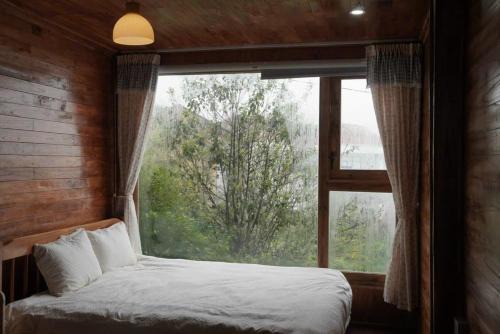 Bac Yen Bed & Breakfast | Rêu homestay