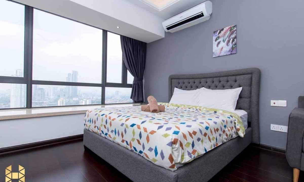 Central District Apartment | [R&F Princess Cove] by VM 2805-1R [JB Sentral CIQ]