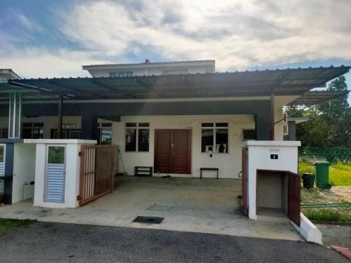 Banting House | Rabiatul4Nur Olak Lempit-KLIA Guesthouse