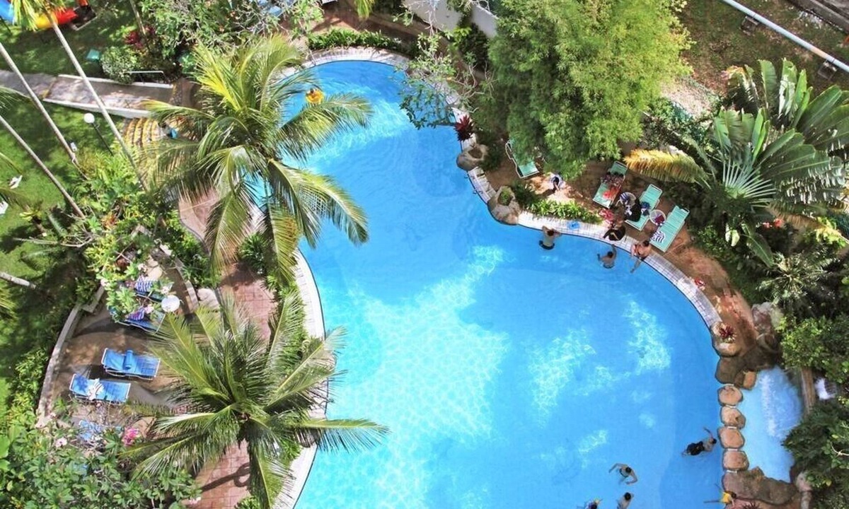 Tanjung Bungah Hotel | Rainbow Paradise Hotel Tg Bungah Beach