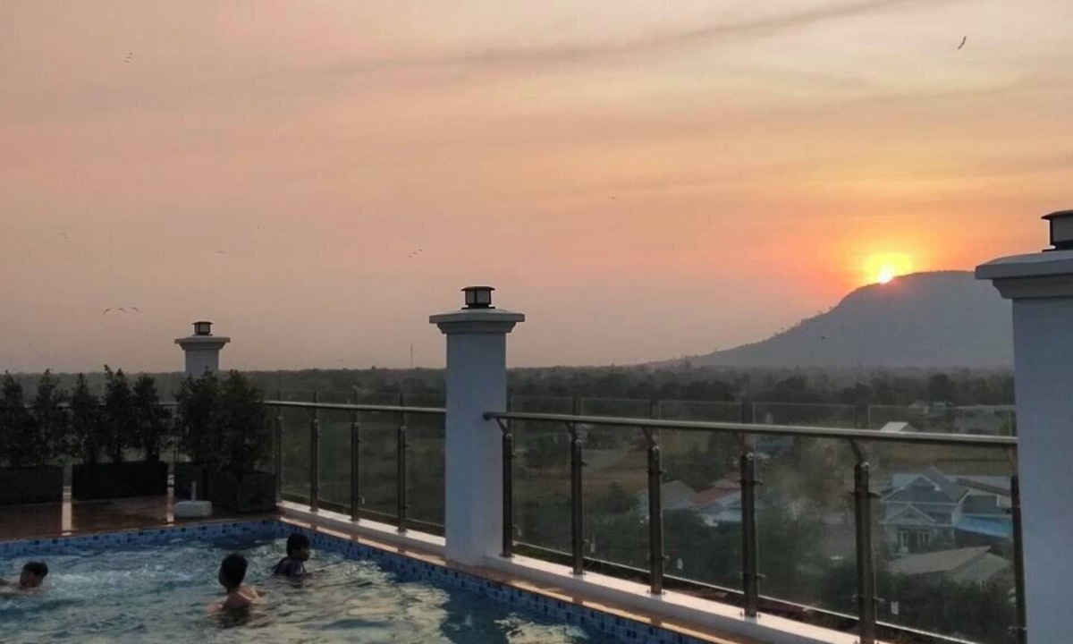 Kampot Hotel | Ranisa