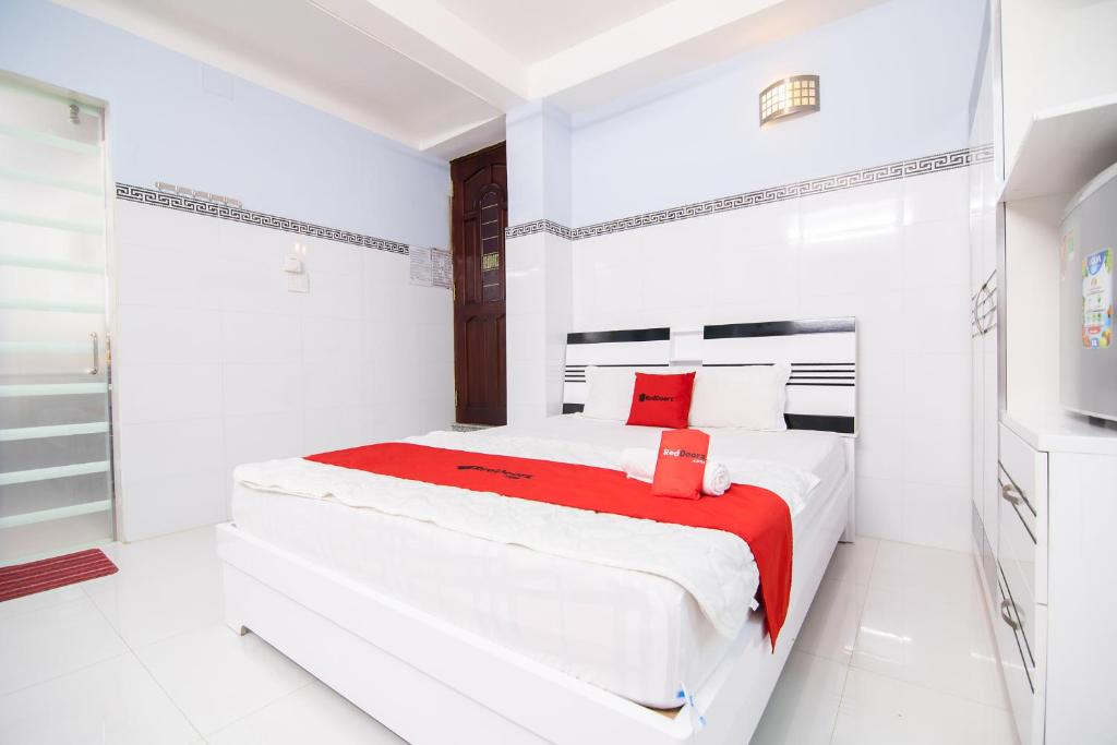 District 1 Hotel | RedDoorz Plus near Ben Thanh Market