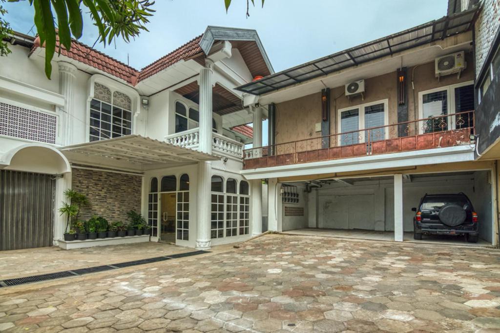 Semarang House | RedDoorz Plus near Akademi Kepolisian Semarang 3
