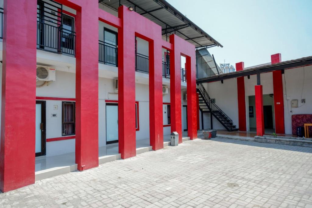 Tegal House | RedDoorz Syariah near Alun Alun Tegal