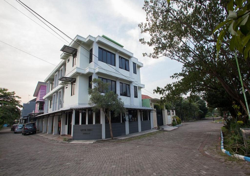 Ketintang House | RedDoorz Syariah near DBL Arena 2
