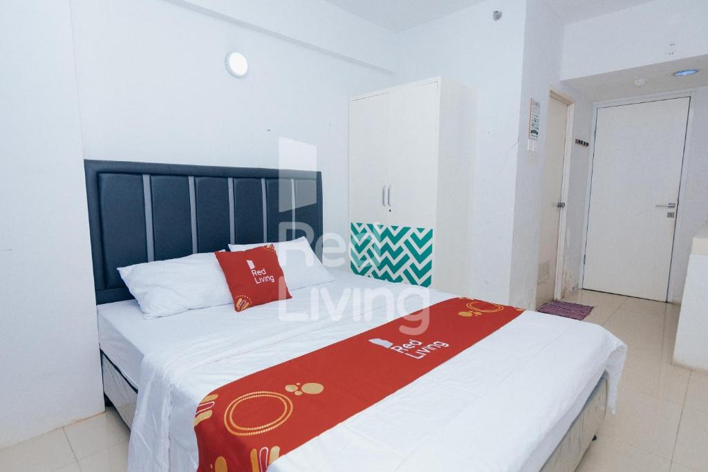 Karawang House | Redliving Apartemen Grand Sentraland - AT Properti Tower Pink