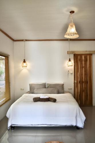 Selong Belanak House | Ripbowl Guest House