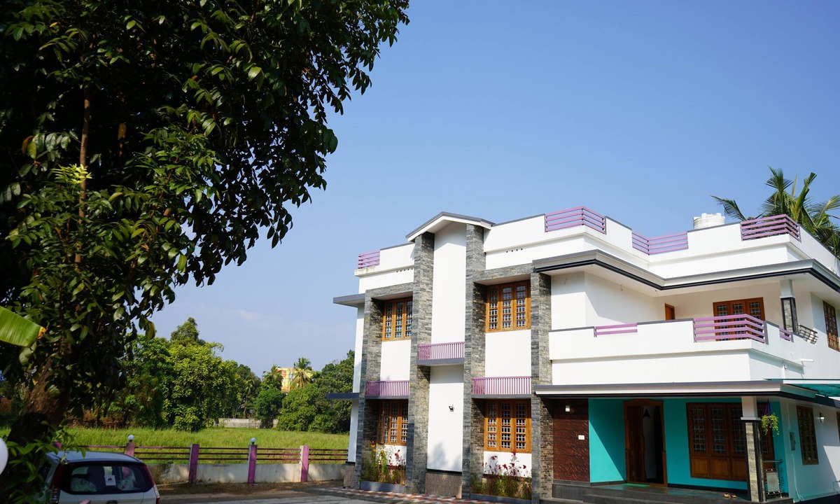 Nedumbassery Hotel | River Point Luxury Inn
